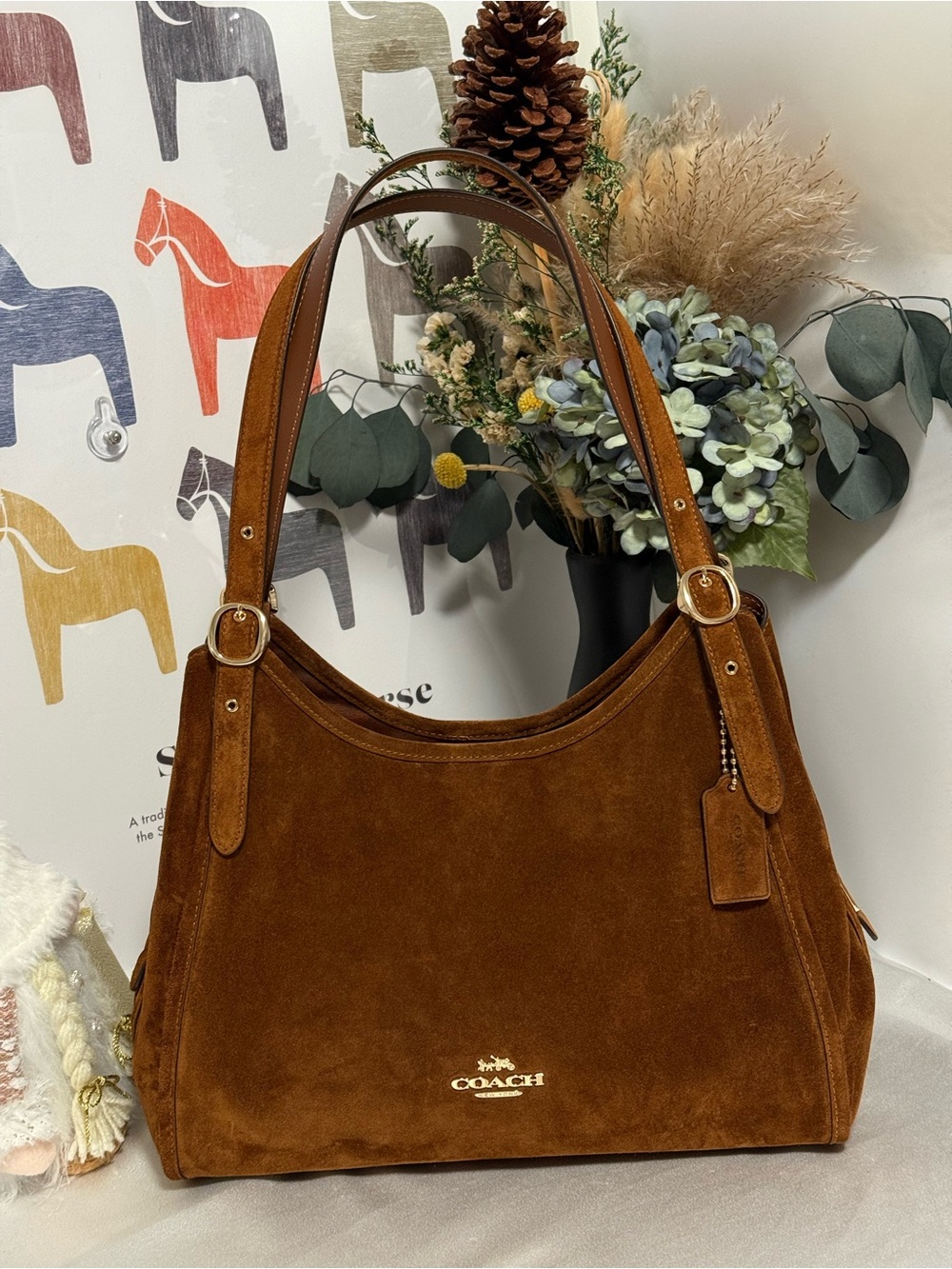 NWT coach Erin Shoulder Bag  Gold/Warm Brown cet41